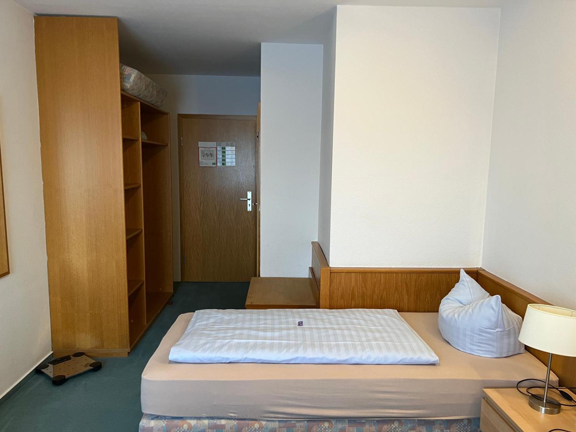 Niebuhrs Hotel Friedrichsdorf Oda fotoğraf